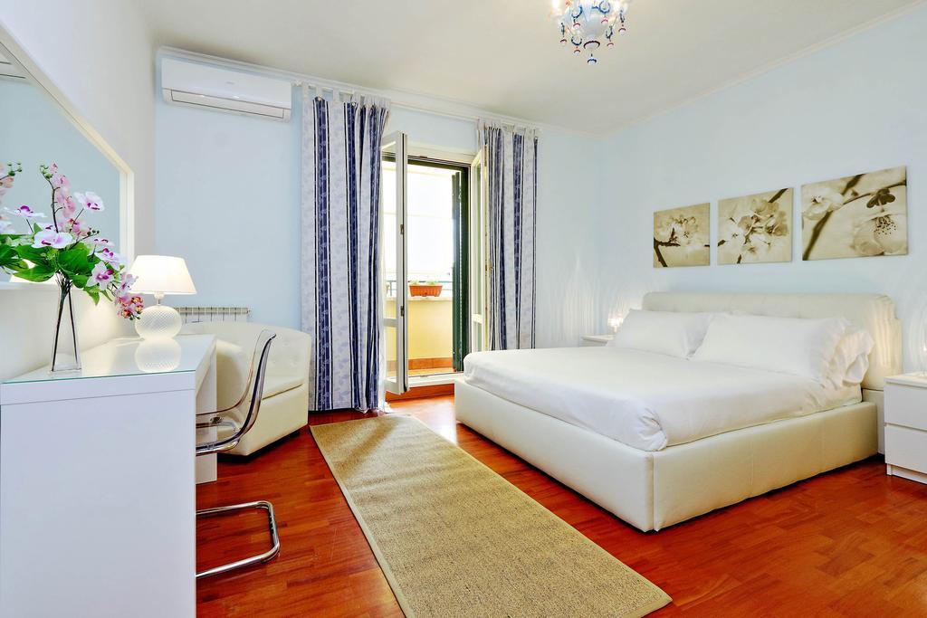 Mecenate Charme Apartment โรม ภายนอก รูปภาพ